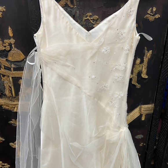 PETER LANGER WEDDING DRESS - Picture 6 of 6